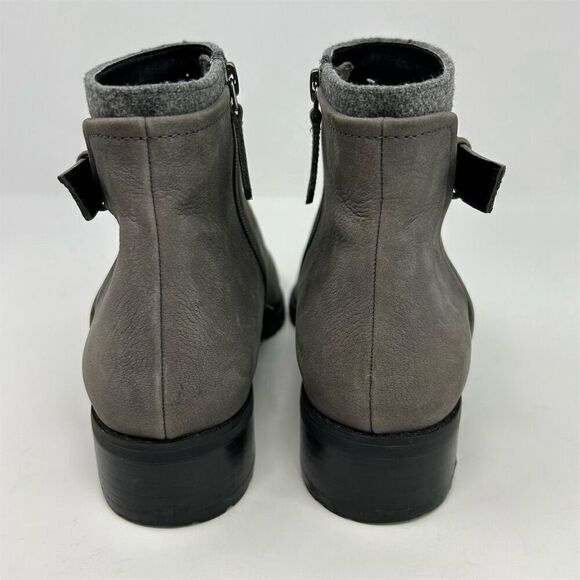 Caslon Oaklee Women's Gray Leather Ankle Booties Size 9 Water Resistant Casual - Picture 7 of 13